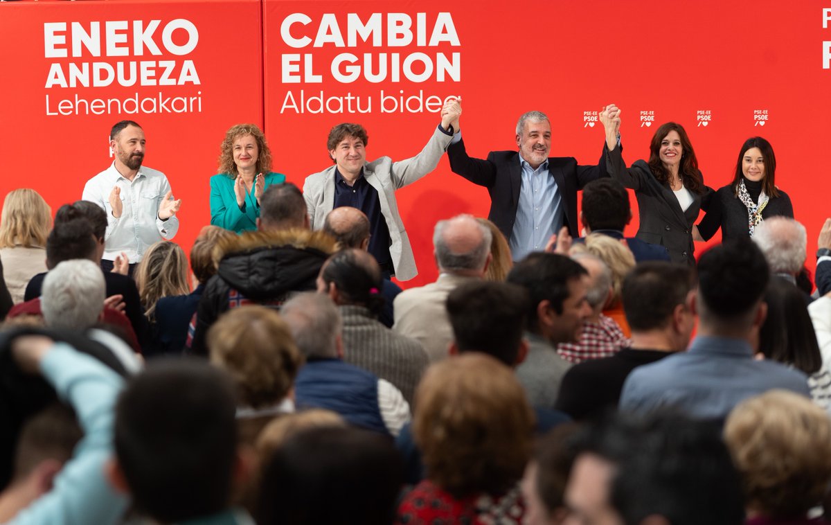 enekoandueza's tweet photo. A Cataluña, a #Euskadi y a España les va mejor cuando gobernamos los Socialistas.

Somos la izquierda útil, trabajadora y que está a lo que hay que estar. 

Reivindicamos nuestro pasado en la gestión y nuestra responsabilidad para proporcionar estabilidad a las diferentes administraciones.

#Cambiaelguion