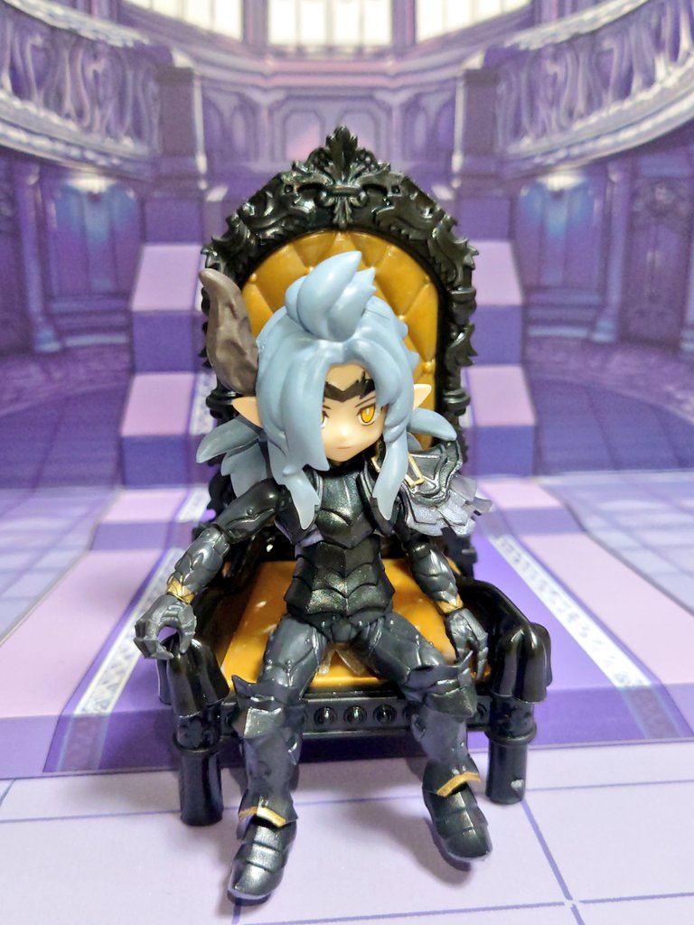 sacokoala's tweet photo. #ガシャポンクエスト
魔王と四天王 https://t.co/yhL3X5aV4n