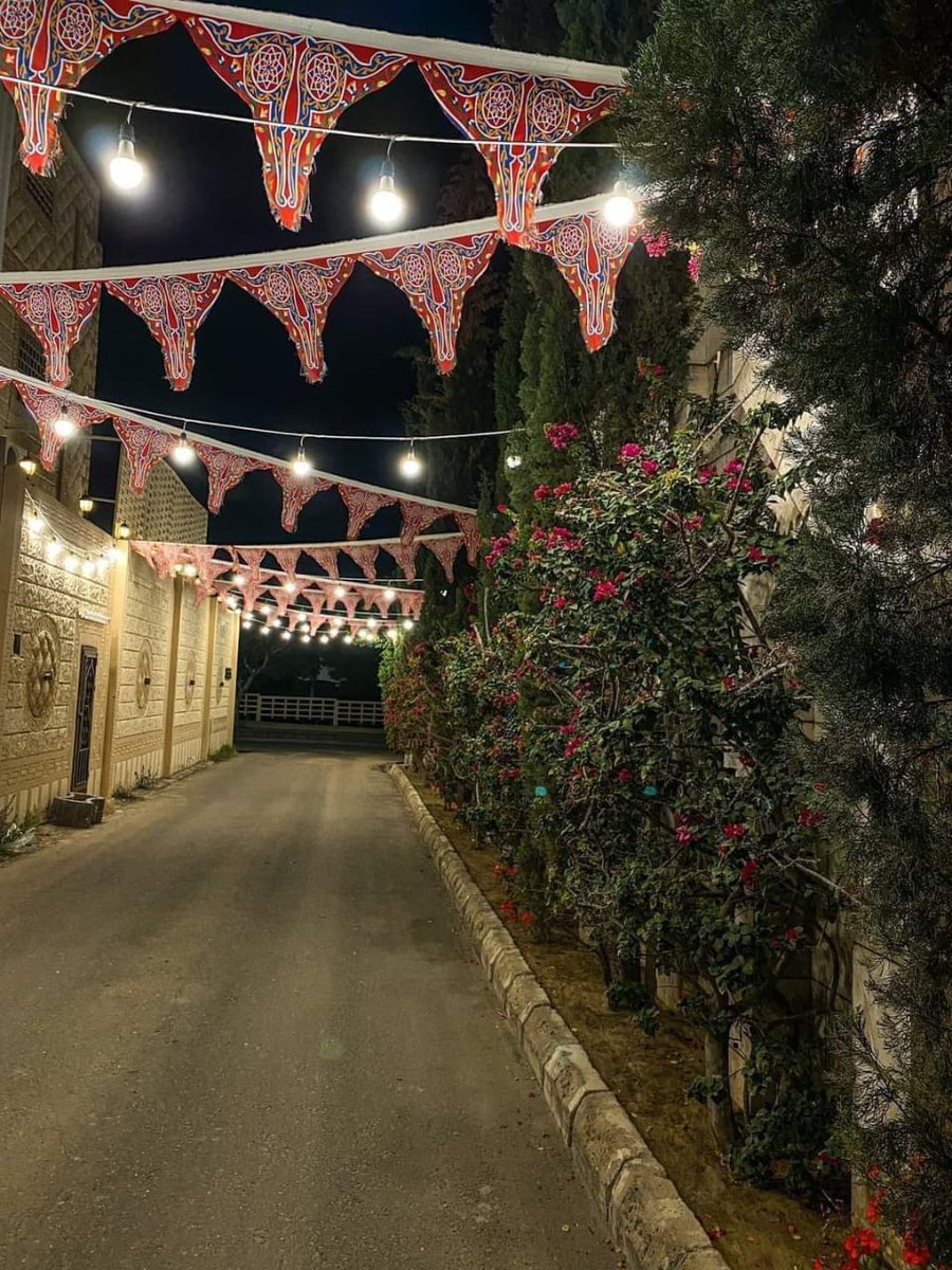 إحساس نفسك وهي خفيفة بعد التراويح دة حلو اوي 
يارب بلغنا رمضان والحرب وقفت والمسلمين منعمين بيه فى كل مكان