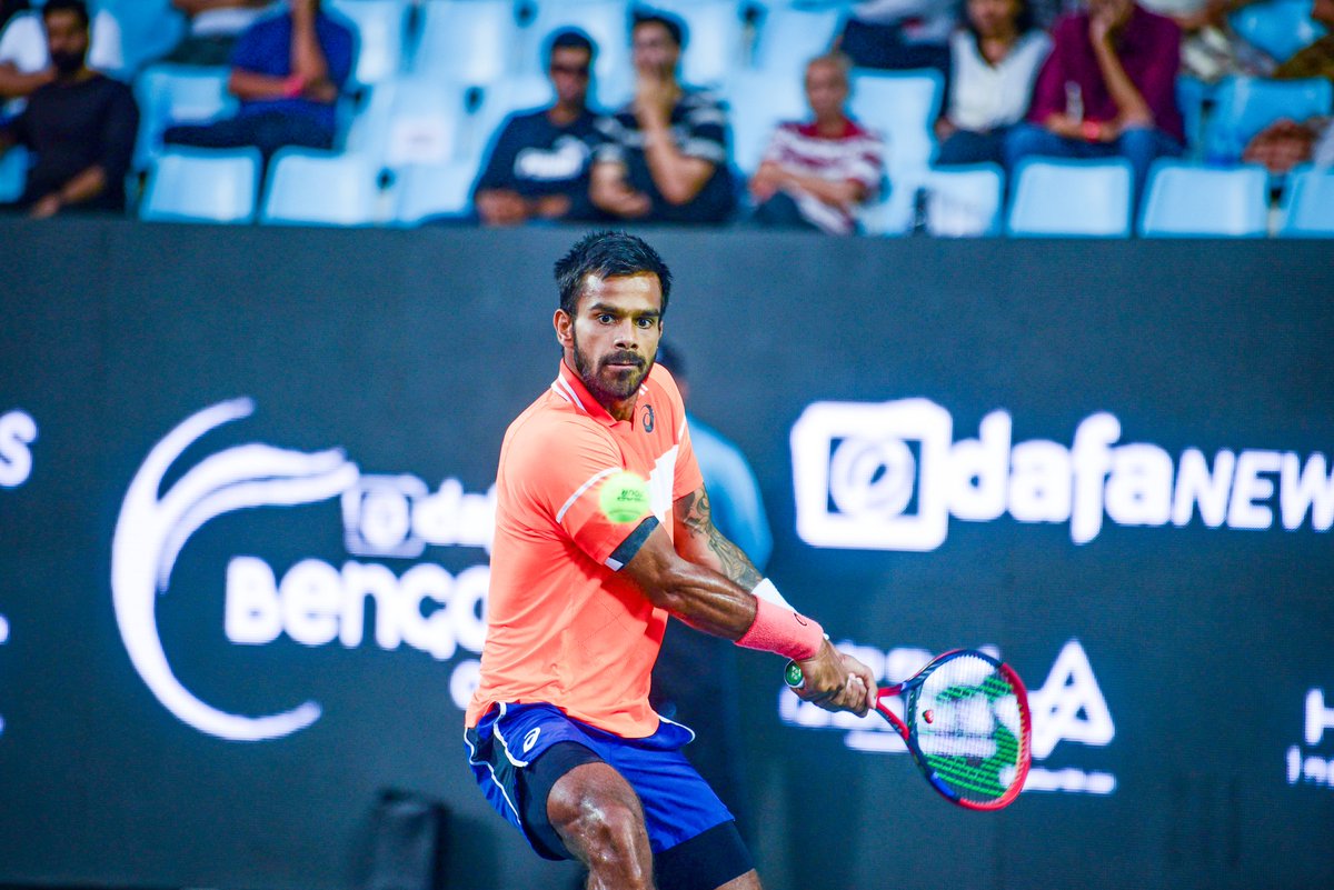 The Singles Semi-Finals were amazing! The Bengaluru Tennis Open 2024 Singles Semi-Finals had some fantastic matches that had the crowd thrilled. Here are some Shots from the Semi-Finals.

#ATPChallenger #BTO2024 #DafaNewsBengaluruTennisOpen #KSLTA