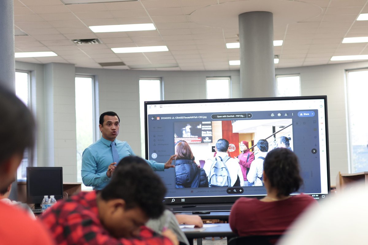 AldineAEA's tweet photo. This week @DrZelayaSpeaks shared the concept of REAL systems of support with our Accelerated English Academy newcomers: Responsibility, Expectations, Accountability & Leadership. Mentorship is a key that can help unlock many doors! @delgadong94 @Aldine_Bil_ESL https://t.co/mOQH973cmR