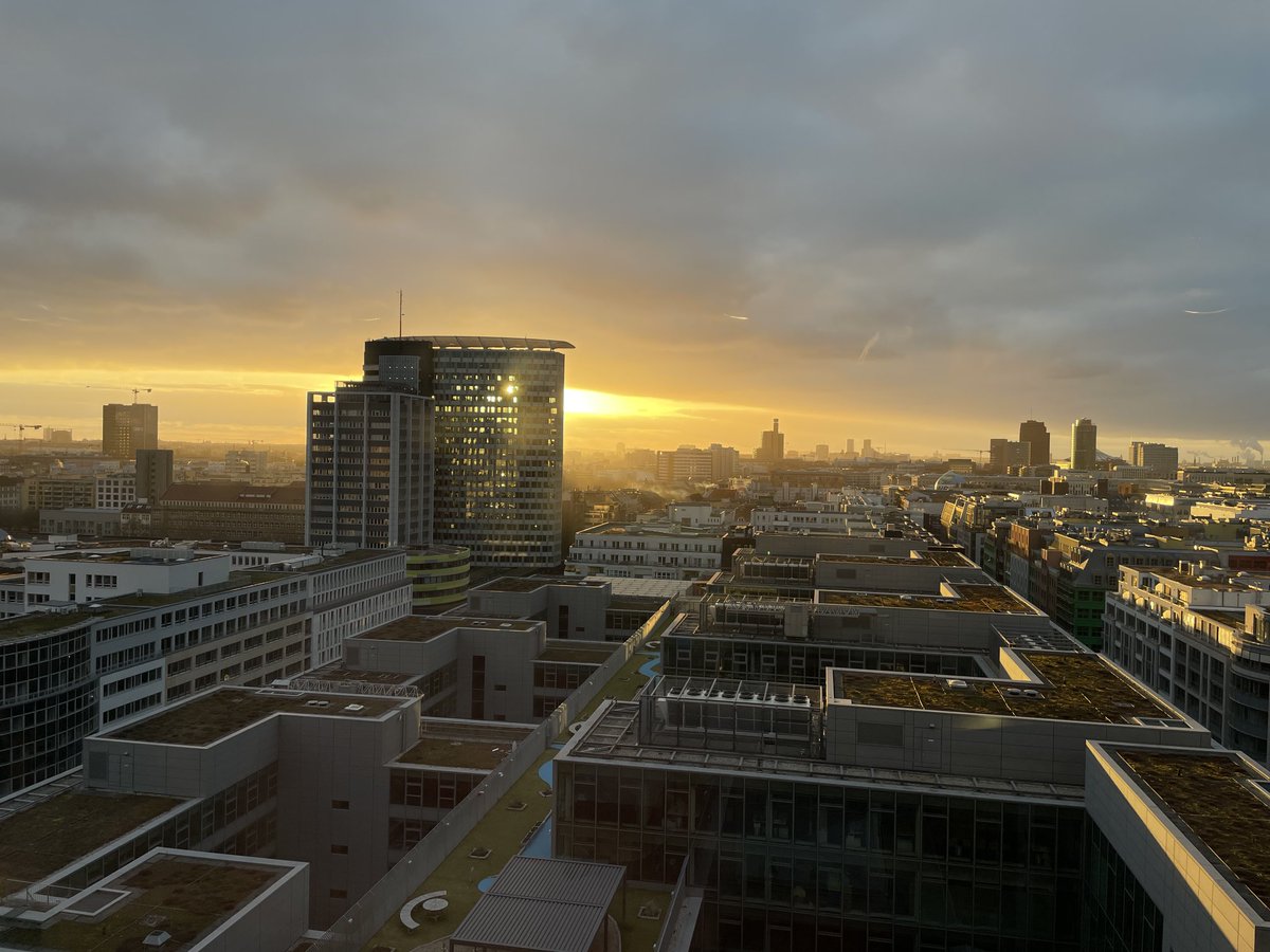 JulianRoepcke's tweet image. Oh Gott, werde ich das vermissen!
#Umzug