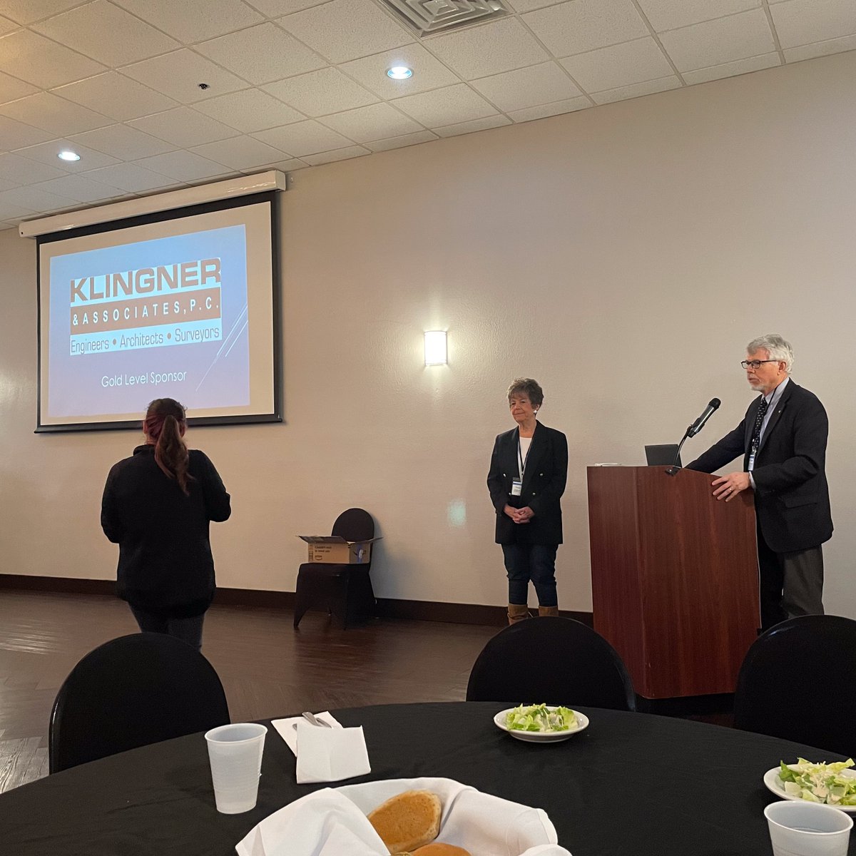 Klingner attended the 2024 Upper Mississippi, Illinois, and Missouri Rivers Association (UMIMRA) Annual Meeting!

#UMIMRA #klingner #mississippiriver #illinoisriver #missouririver