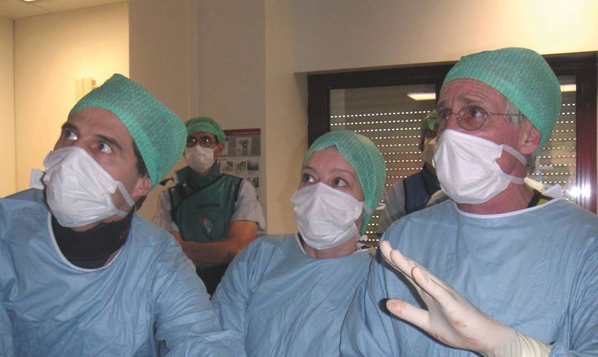 Dr Roxana Mehran (@drroxmehran) on Twitter photo If you want to make change and innovate you must be #brave This is Prof Alain Cribier at the moment of implantation of the first ever #TAVI #TAVR <a href="/crfheart/">Cardiovascular Research Foundation</a> <a href="/jgranadacrf/">Juan F. Granada</a> <a href="/DFCapodanno/">Davide Capodanno</a> <a href="/djc795/">David J. Cohen, MD, MSc</a> He always gave credit to him Team! If you want to make change and innovate you must be #brave This is Prof Alain Cribier at the moment of implantation of the first ever #TAVI #TAVR <a href="/crfheart/">Cardiovascular Research Foundation</a> <a href="/jgranadacrf/">Juan F. Granada</a> <a href="/DFCapodanno/">Davide Capodanno</a> <a href="/djc795/">David J. Cohen, MD, MSc</a> He always gave credit to him Team!