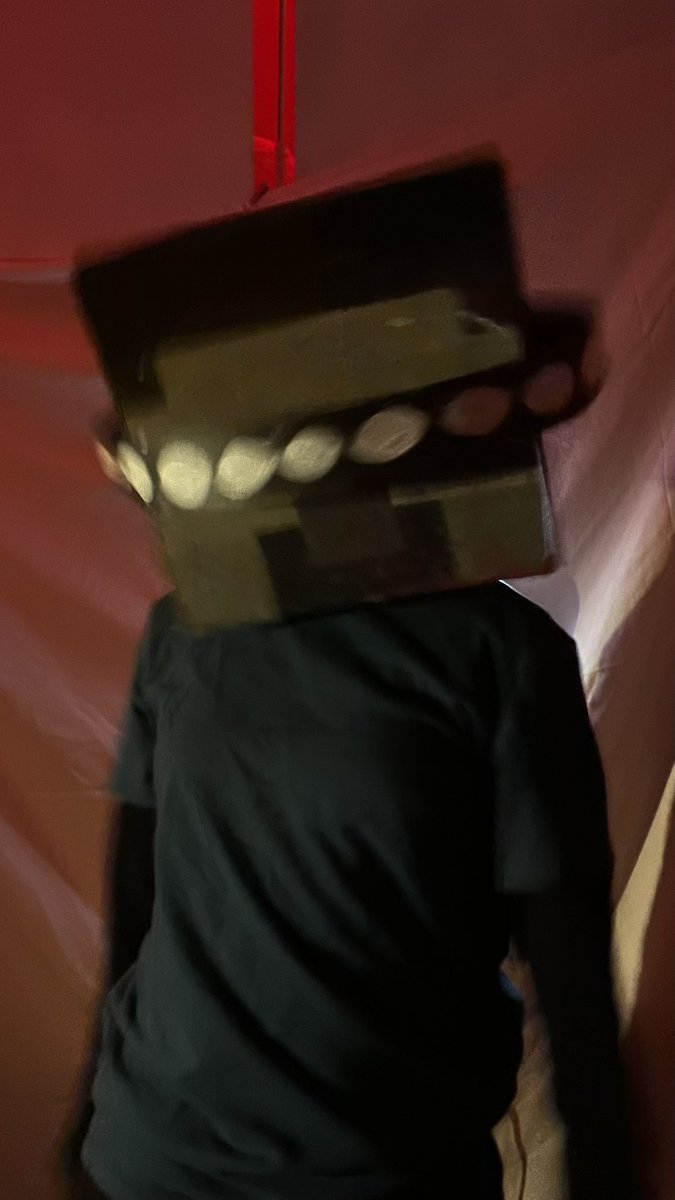 …hi :3 creation cosplay :3

(RTS APPRECIATED)

#qsmp #tubbo #qsmpcosplay #creationqsmp
