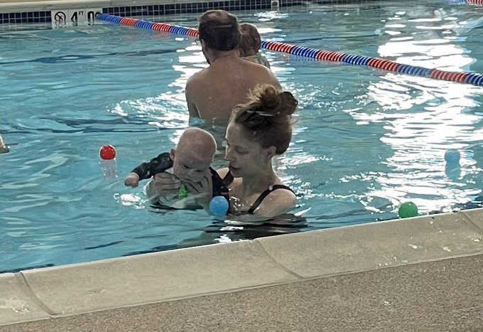 Amazing weekend with baby&rsquo;s first swim! https://t.co/tuElF43qBk<a href="/tag/c2e2"class="tags"><span>#c2e2</span></a>