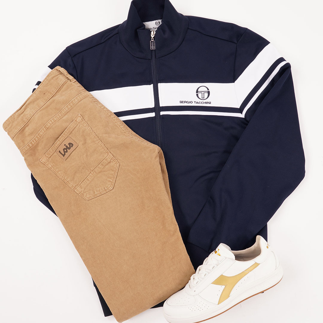 80s Casual Classics on X: The No.1 Track Top on 80s Casual Classics, our  exclusive Sergio Tacchini Masters in Navy/White. Available in all sizes  whilst stocks last. Shop here:    /