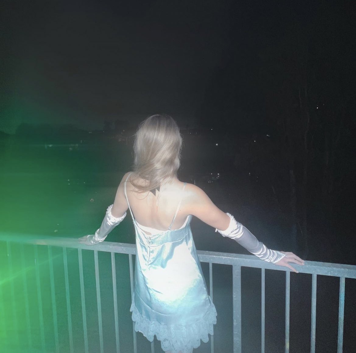 ErisVermaak's tweet photo. ˗ ˏ 🧚🏻‍♀️ ❛ 𝑡𝑤𝑜 𝑓𝑎𝑖𝑟𝑖𝑒𝑠 born from 𝒕𝒉𝒆 𝒔𝒂𝒎𝒆 𝒍𝒂𝒖𝒈𝒉. so that means we’re… 𝒔𝒊𝒔𝒕𝒆𝒓𝒔!.›
                      with @JoantheFrog 
                      #happypixelovesog https://t.co/yKbi4zmbRd