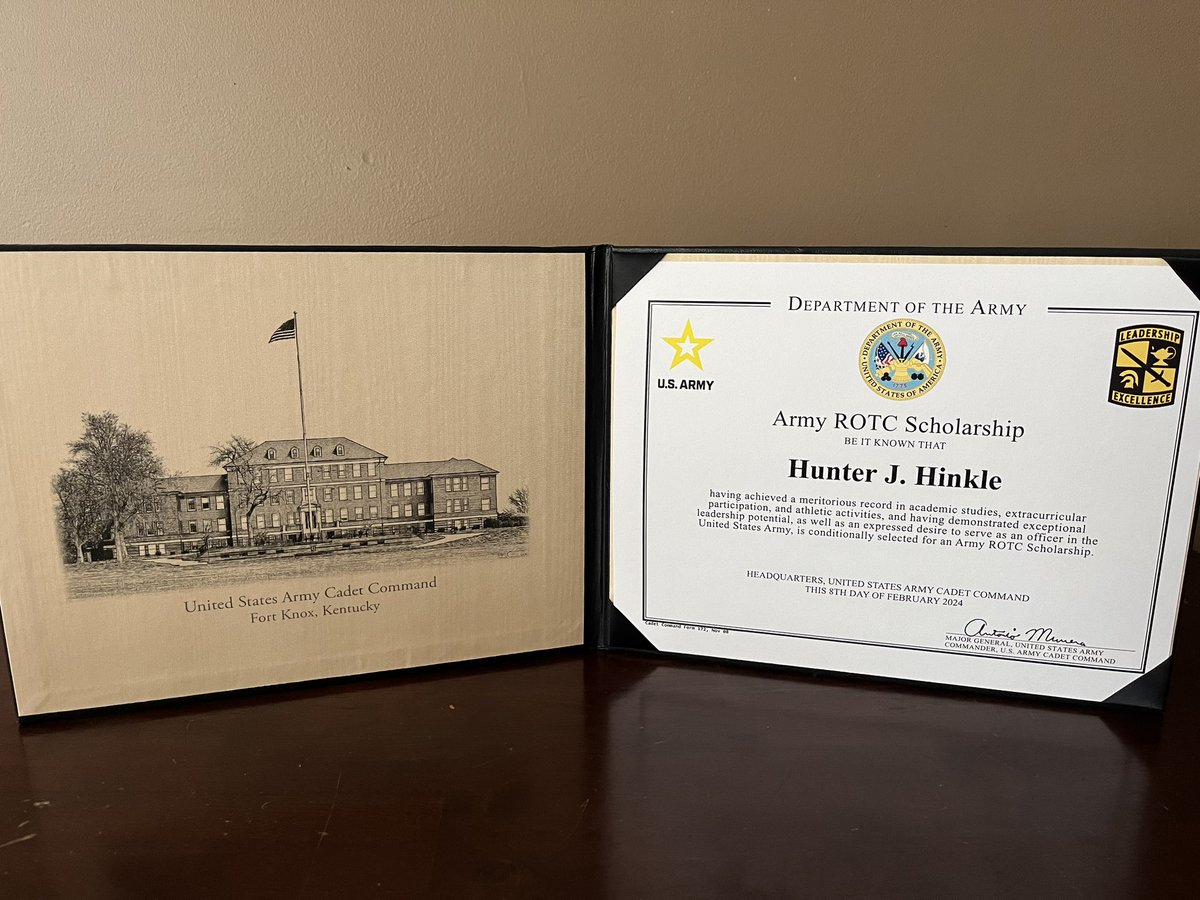 HunterHinkle32's tweet photo. I am beyond blessed to have received the Army ROTC National Scholarship! @cwmirror @CWHS_Office https://t.co/Kwa2uA3LVv