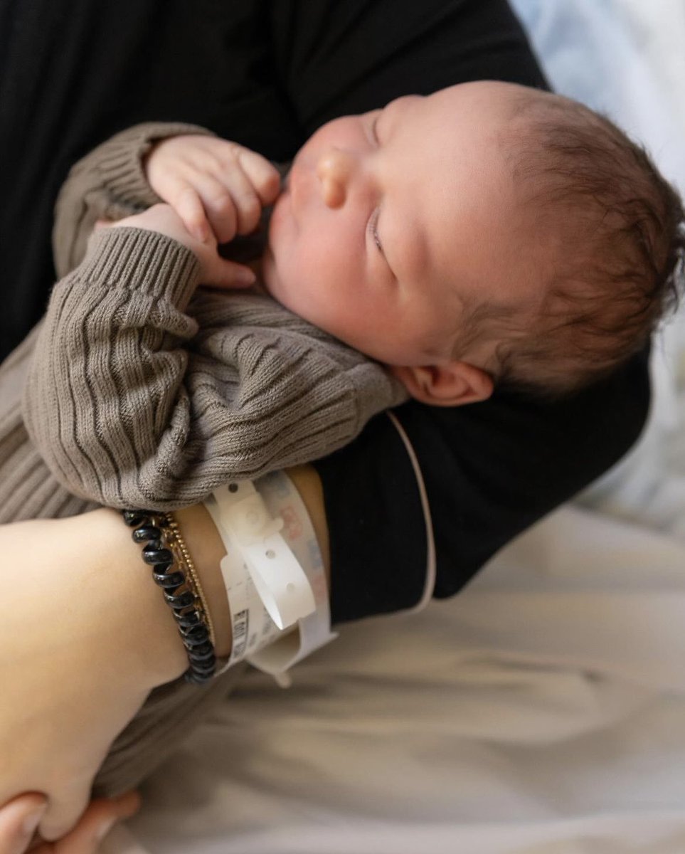 peyton__gross's tweet photo. Cain Bryant Gross
February 14, 2024
7:40 pm
8 lbs. 0 oz.
21 in. long

We’re now a family of 4! So blessed with another healthy baby boy. We love this little dude so much 💙 https://t.co/Ayqre7XD62