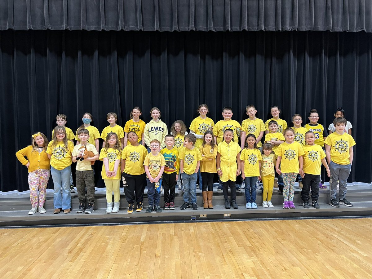 Coates4Kids's tweet photo. Kindness Matters at CBES!
#virginiakindnessweek https://t.co/tk3HOxHa1K