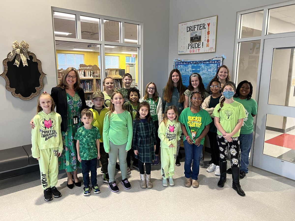 Coates4Kids's tweet photo. Kindness Matters at CBES!
#virginiakindnessweek https://t.co/tk3HOxHa1K