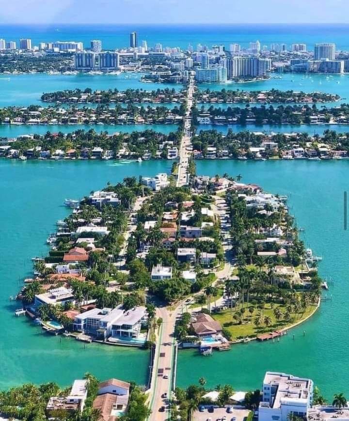 The Most Beautiful Place of Miami, 

Florida, United States of America 

#miami #miamibeach #miamidadecounty #us #america #unitedstatesofamerica #unitedstate  #floridaliving #usanewstoday #floridalife #usa #american #AmericanDream #AmericaFirst