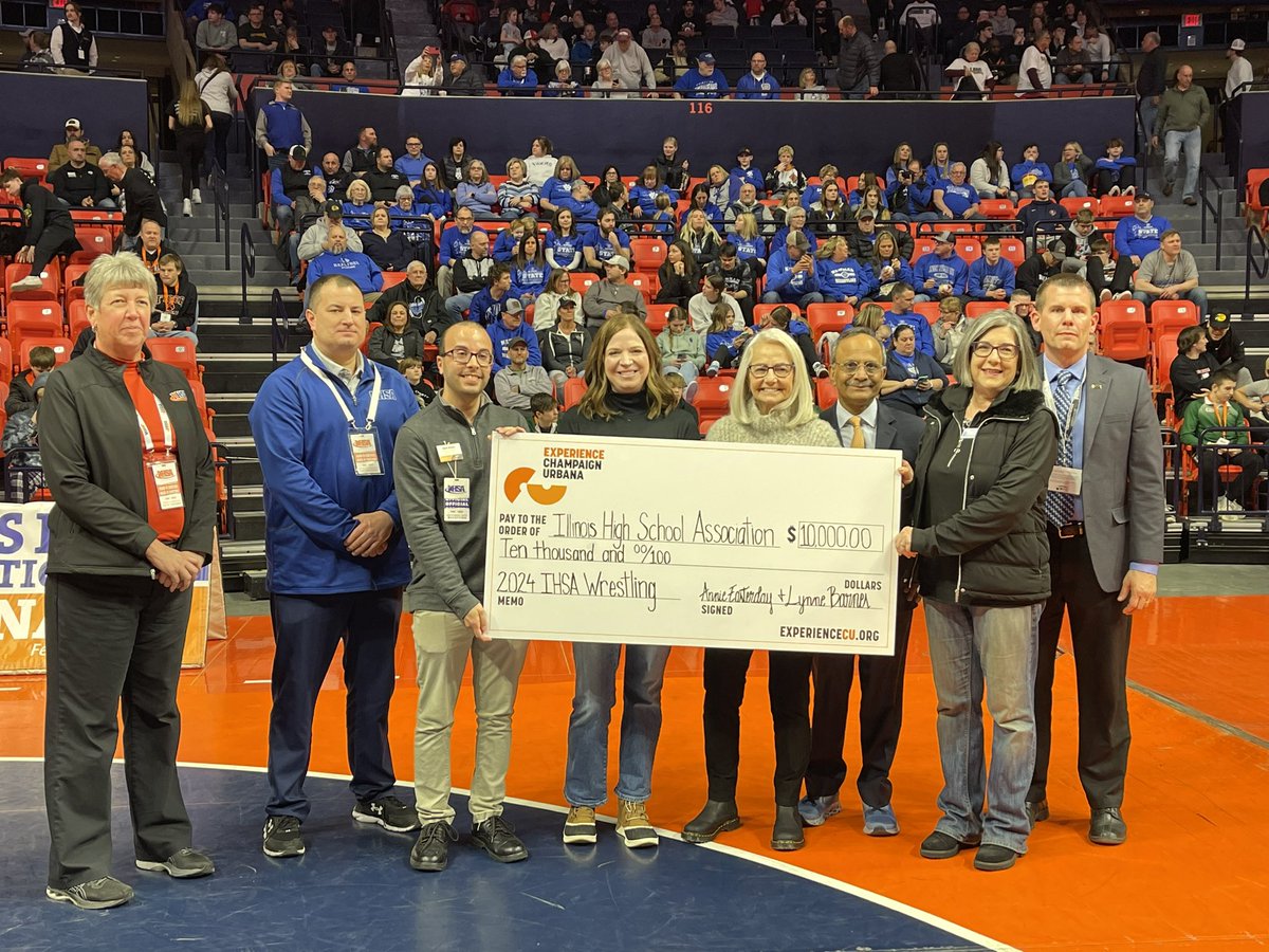jaynetd's tweet image. Welcome @IHSA_IL State Wrestling Championships! Over 650 wrestlers, 30K spectators, &amp;amp; $5 million est economic impact back into our @experience_cu brilliant community. Proud to host for over 50 years! @champaigncity @enjoyillinois @destintl @DCEO_EC_Region