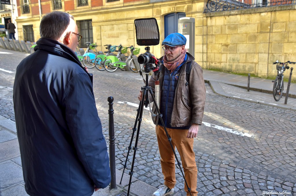 salefran's tweet photo. Itw à la fin de l'avant première du film #QueNotreJoieDemeure de @cheyennecarron au @CinemaLeBalzac à Paris près des Champs-Élysée. #perehamel #captation #réactions #film https://t.co/262uRVu62b
