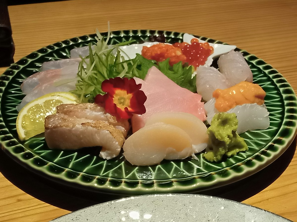 今日はポーカーで知り合った人たちと御飯！
お刺身のレベル違いすぎて嵌りそう！