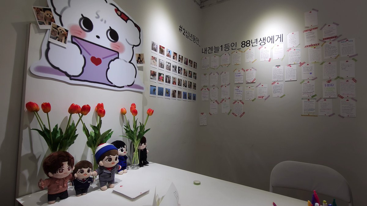 Dear_MyC218's tweet photo. 더플로스포레스트 
아기자기하고 귀엽게 잘 꾸며주신🥰🥰
덕분에 즐거운 시간이었습니다!
미니닥최 너무 귀엽고 탐나요 저에게도 팔아주세요...ㅋㅋㅋ
@ma_xday
#2십년동안_내겐늘1등인_88년생에게
#영원한_나의소년_창민아_생일축하해
#IAM_with_MAXDay
#最強バンビの誕生日
#최강창민 #MAXCHANGMIN https://t.co/mP0u1FuXUl