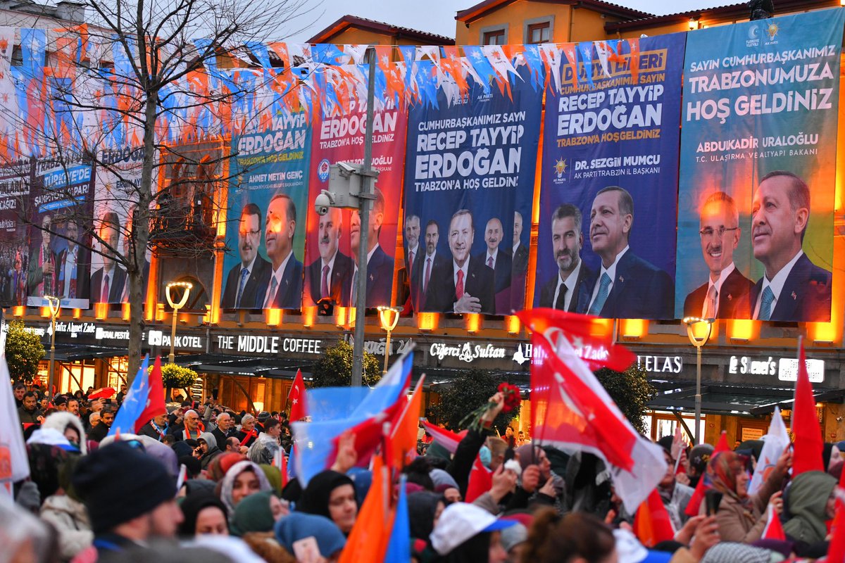 Yine muhteşemdin #Trabzon Cumhurbaşkanımız Sn.@RTErdogan şehrimizi teşrif ettiler. Bu büyük buluşmaya yoğun ilgi gösteren tüm hemşehrilerimize müteşekkiriz…