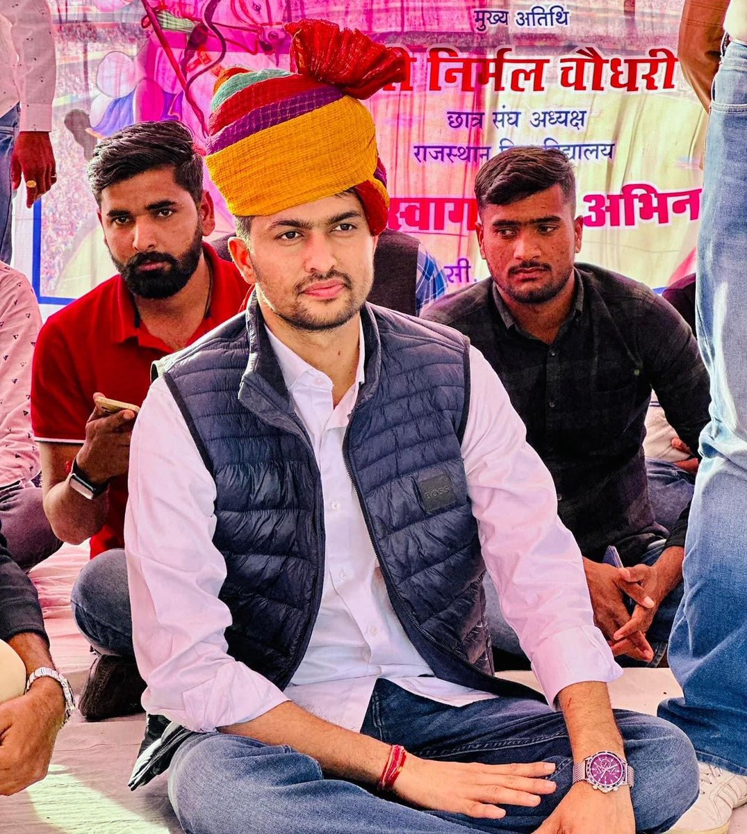 PukhJatt's tweet photo. राजस्थान विश्वविद्यालय के छात्रसंघ अध्यक्ष निर्मल चौधरी को @nsui परिवार जॉइन करने पर बधाई शुभकामनायें।
#NirmalChoudhary @NirmlChoudhary https://t.co/eK40Nbb1Lm