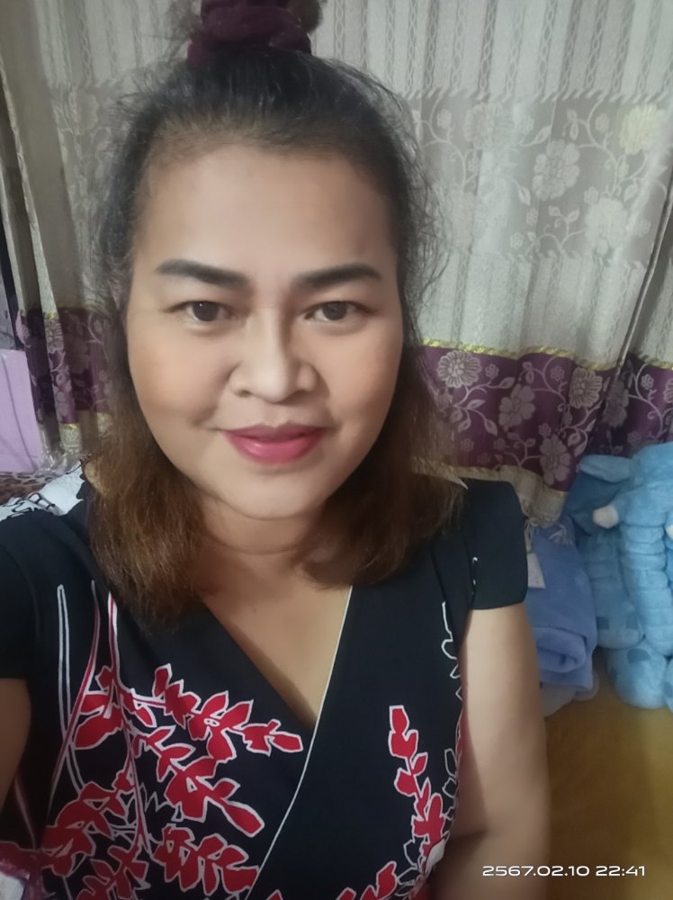 ฝันดีนะคะเพื่อนๆ
ไม่ได้เข้ามาทักทายหลายวันแล้ว
เพราะว่าป่วย มีไข้สูง
นอนซมมา3วันแล้ว
วันนี้เลยต้องไปฉีดยา1เข็ม
หวังว่าพรุ่งนี้จะดีขึ้น
ขอให้เป็นคืนที่ดีและมีความสุข