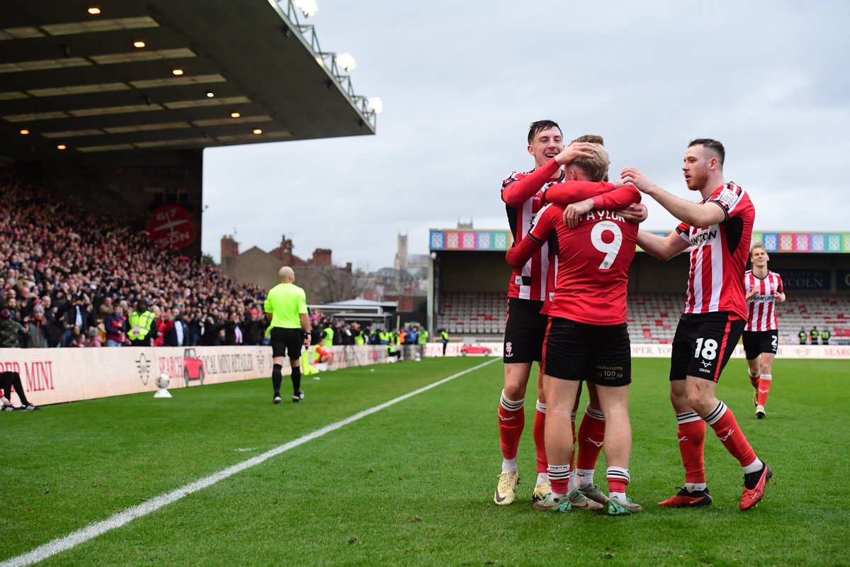 Lincoln City FC 🇺🇦 tweet media