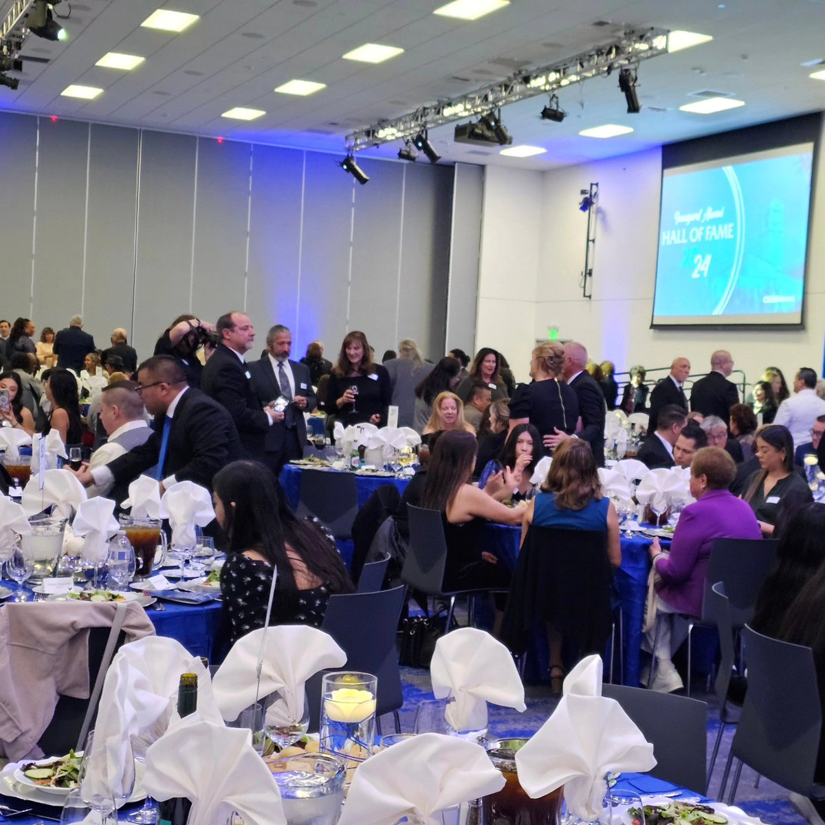 guttierez_john's tweet image. #InauguralAlumniHallofFame: 
I had an incredible time last night at the @CSUSBNews star studded Gala alumni event. 

#ChooseCSUSB, and you can be an alumnus making a positive impact in the #commUNITY.  Alumni making a difference! #RelationalPolicing