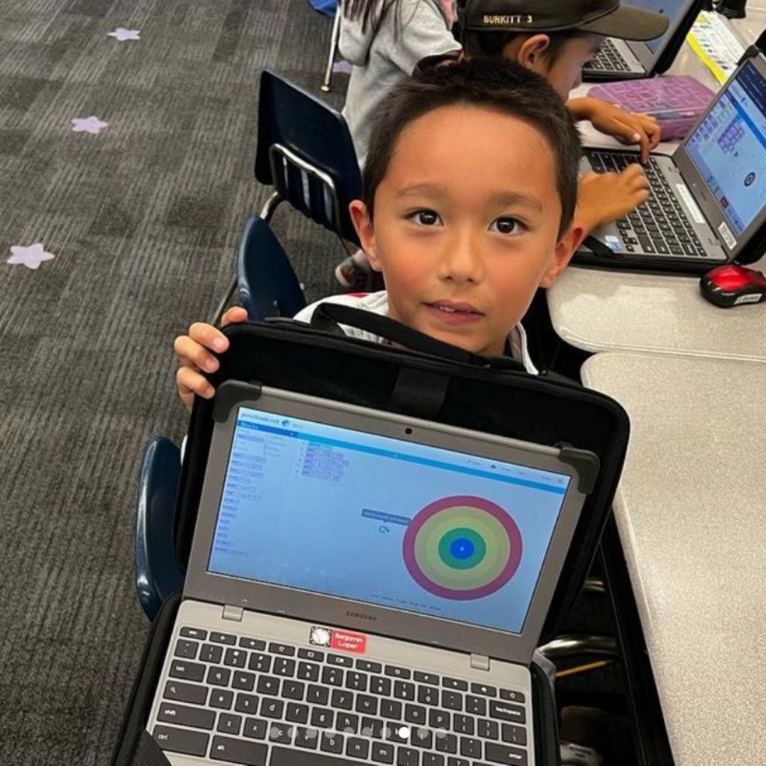 codeREVkids's tweet image. &quot;Teachers, ready to level up? 🚀 Elevate your teaching game with our STEM workshops! #TeacherPD #STEMWorkshops [Link]&quot;