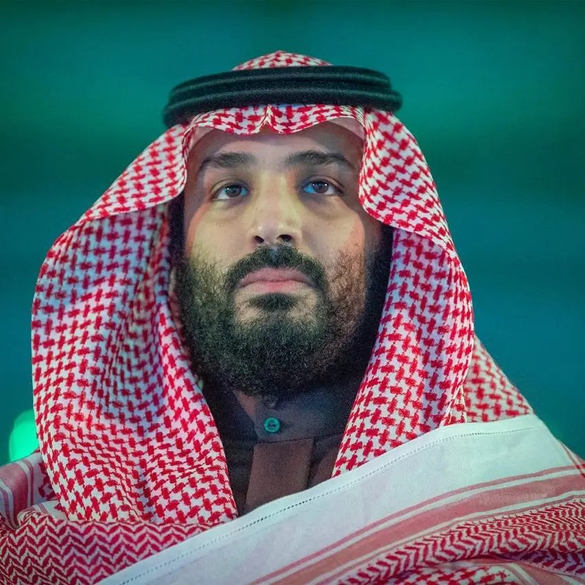 Chrots's tweet photo. ثرييد | 

أغنى 5 عائلات حاكمة في العالم  💰💸 https://t.co/TclFWAwTaZ