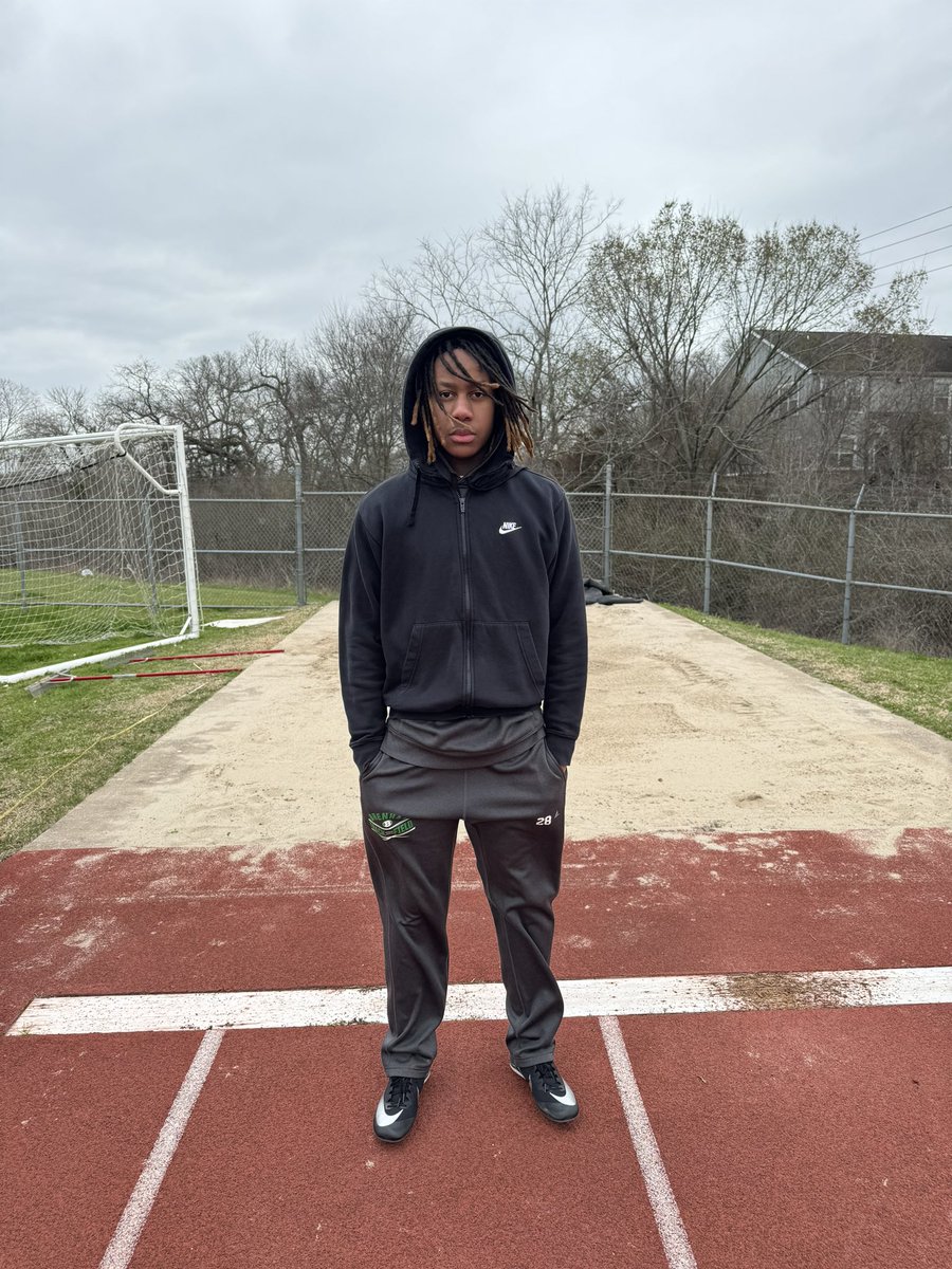 Freshman Quincy Adams goes 2nd in the Long Jump and 1st in the Triple at The Tiger Relays! 🥇🥈#ForTheBrand #BrenhamMentality