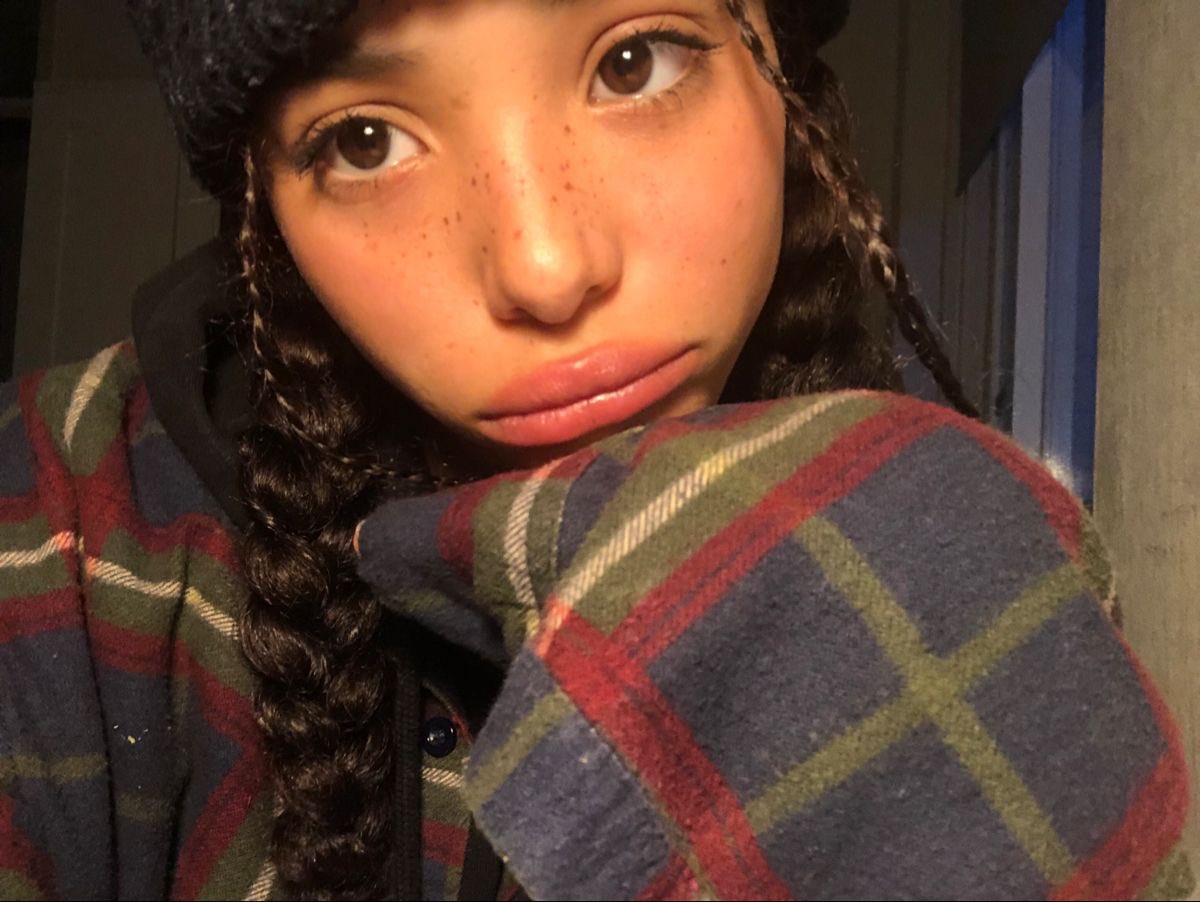 spidermatv's tweet image. #INEZ : “You (betty) heard the rumors from Inez”
— she/him
— loves newspapers and especially gossip magazines 🤓
— lesbian 
— 5.5 (1,70) 
— 🇺🇸🇪🇸
— infj 
— Betty's friend, but she has a little secret!!! I was always in love with Betty
— love leaguage : words of affirmation