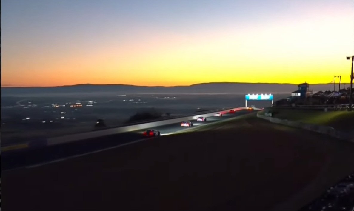 EwanAWane's tweet image. One of the most beautiful views in sport 😍

📸 @IntercontGTC [from Broadcast]
#IGTC #B12Hr