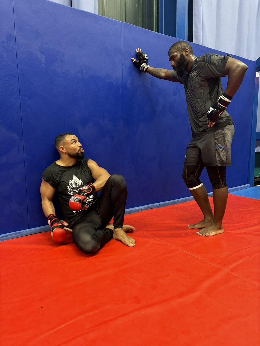 Le 7 Mars Ça va peter, PETEEEEER 🧨 #PFLPARIS 
<a href="/KarlAmoussou/">Karl Amoussou</a>