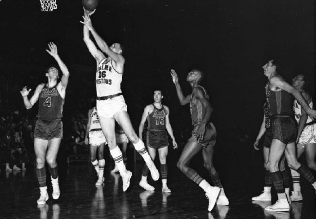 The 5th Game 7 in NBA history 👀

Syracuse Nationals vs Fort Wayne Pistons - 1955 NBA Finals Game 7

The Nationals beat the Pistons 92-91