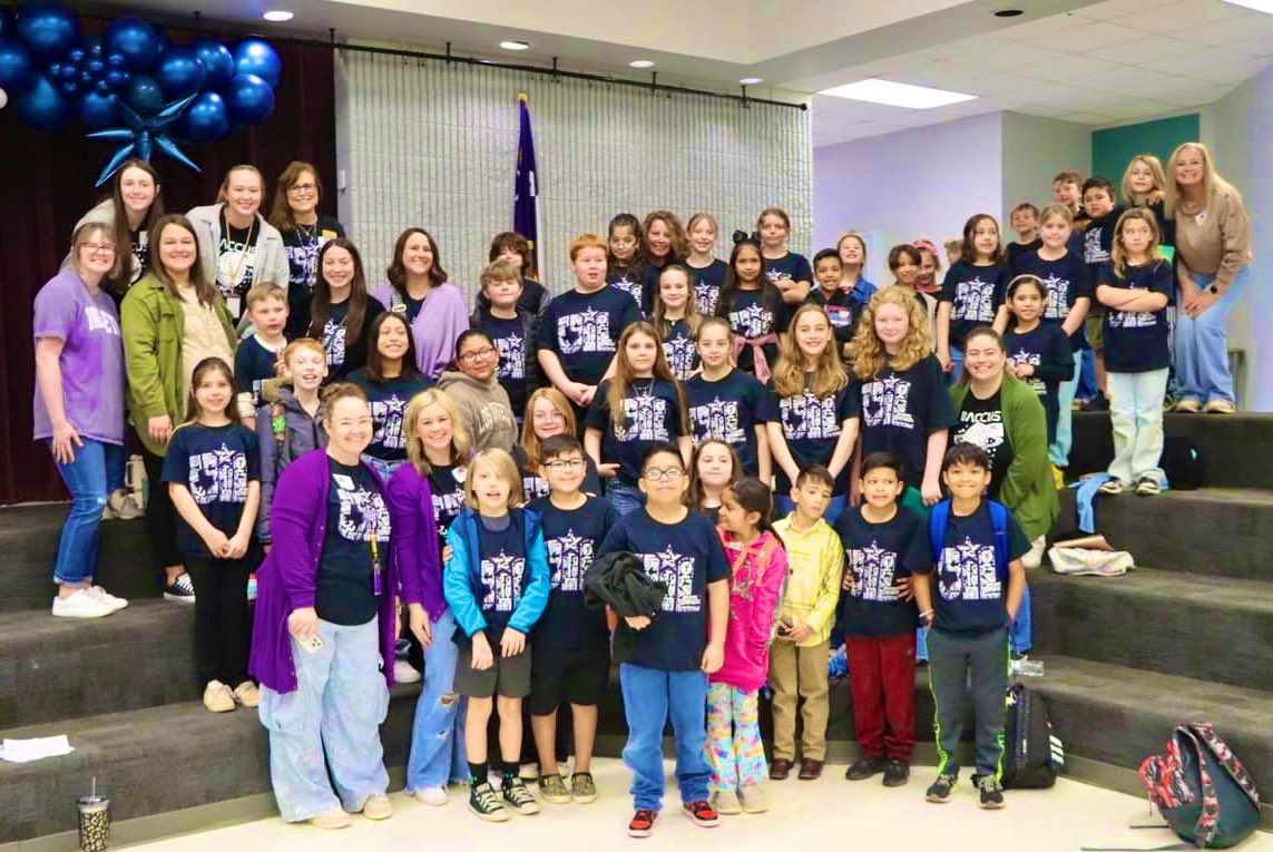 1984cindy's tweet photo. I am extremely proud of the Baccus  U.I.L. students and coaches who have been diligently practicing their event every week since October. Today they competed in the Granbury ISD District U.I.L. Meet. Congratulations @baccuselem bringing home an impressive 44 medals and ribbons! https://t.co/m4W41KstVy