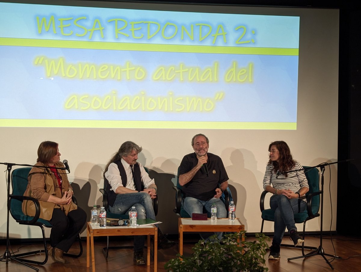 Asociación Vecinal Barrio de Montecarmelo tweet media