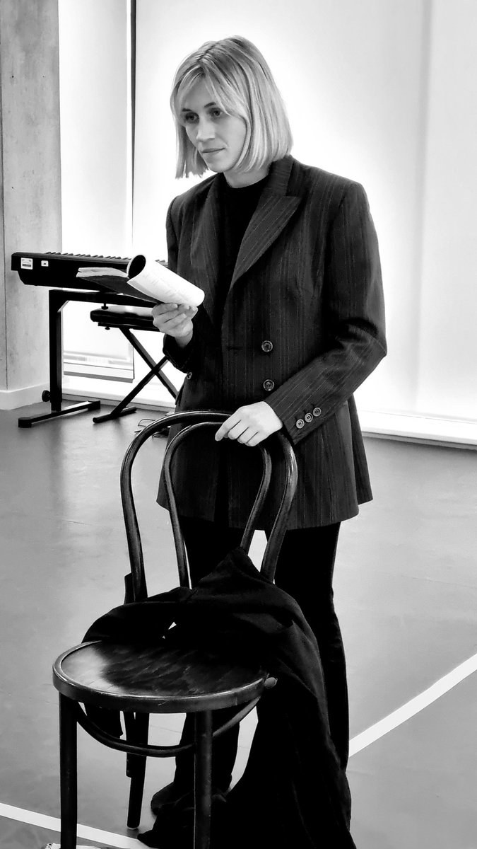 working_action's tweet image. How can we bring fresh insight and empathic understanding to well-known plays and characters? 

Here&apos;s @JessKinsey4 exploring the &apos;many selves&apos; of Lady Macbeth in our latest #ACTforActing workshop:

ACTing out the contrasts and conflicts that exist within the character.