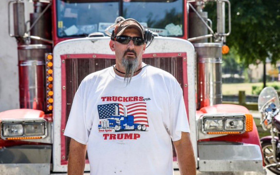 🚨BREAKING: Truckers across the country are staging a MASSIVE protest after Judge Engoron ordered Trump to pay $364 million to the state of New York.

Do you support them?