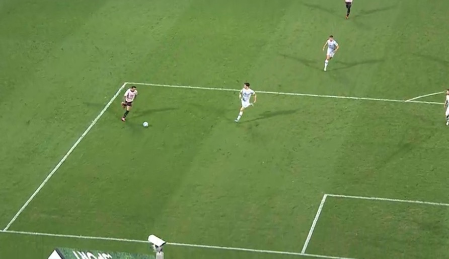 euroPAfcs's tweet photo. Goooooooaaallll!!!! #RANOCCHIA #Scores #PalCom 2-0 #PalermoComo #SerieBKT  🦅💪💗🖤 https://t.co/8abIl4PG05