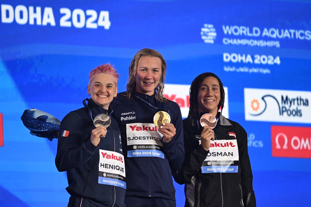 FFNatation's tweet photo. #EnDirect #Doha2024 #natation 

Très belle médaille d’argent pour Mélanie HENIQUE sur 50 papillon en 25.44. Tout de suite sa demi-finale sur 50NL. Go 🇫🇷🔥💪🥈

#TeamFrance #TeamFFN
📸 KMSP/S.KEMPINAIRE https://t.co/SJaTM1Mhjx