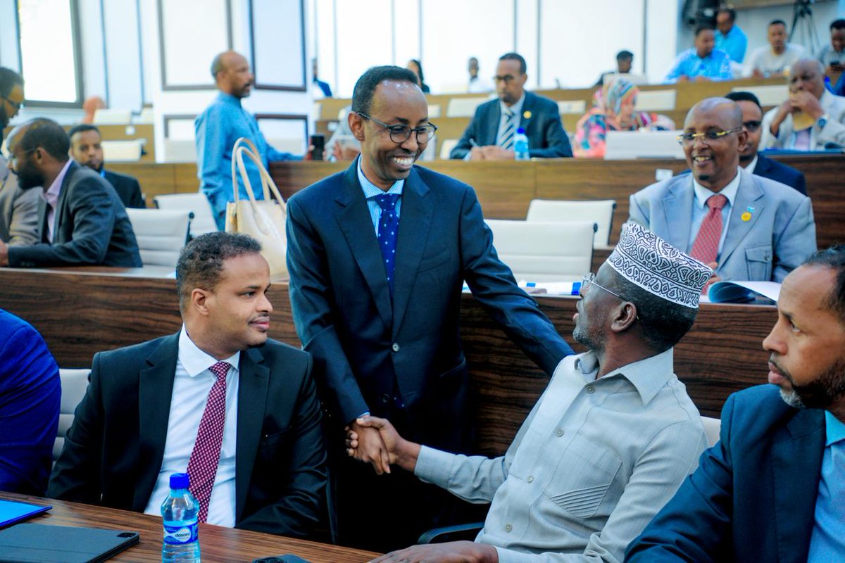 Somali Civil Society actively engaged in parliamentarian discussions, monitoring  constitutional review debates on Chapter 1 and its 9 sub-articles. Today marks the third day of critical discussions at the <a href="/Golaha_shac_JFS/">Golaha Shacabka BJFS</a>