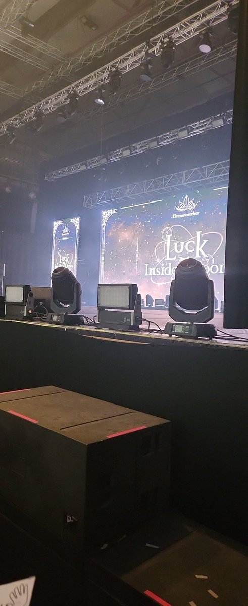 Adri 🐼🍯 tweet media