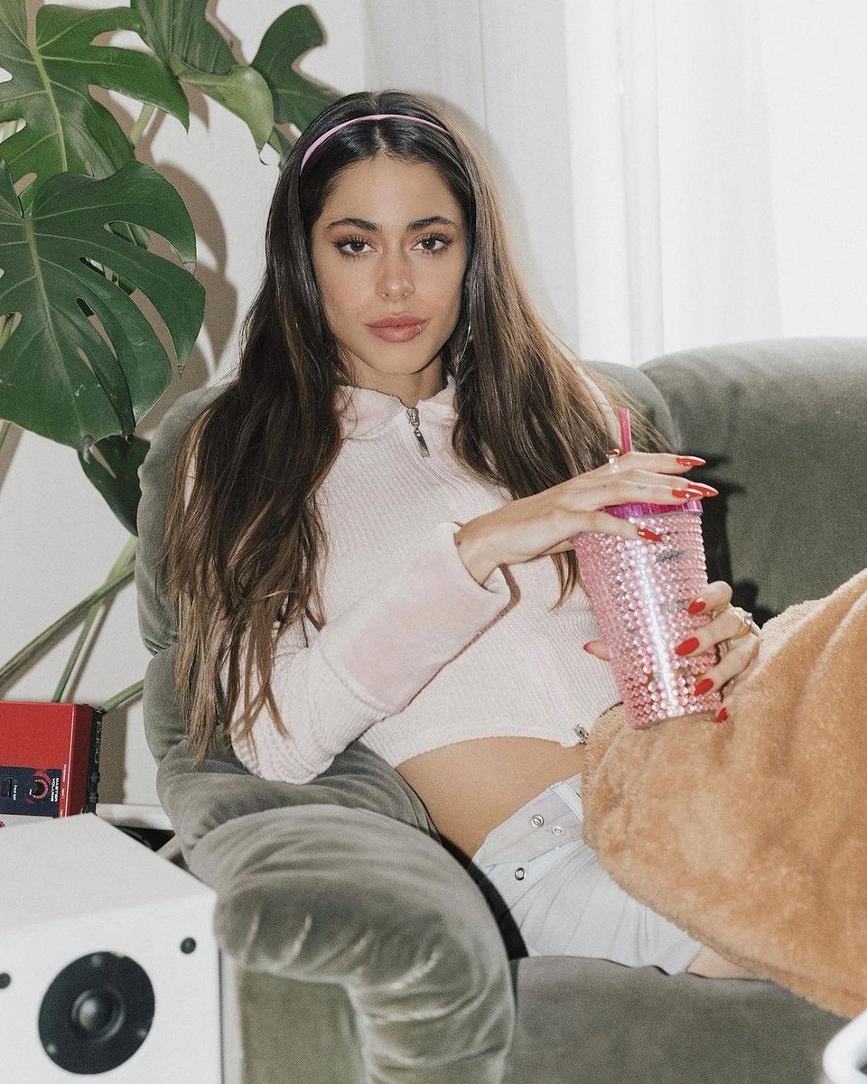 ⋆ (@tinelatriple) on Twitter photo 