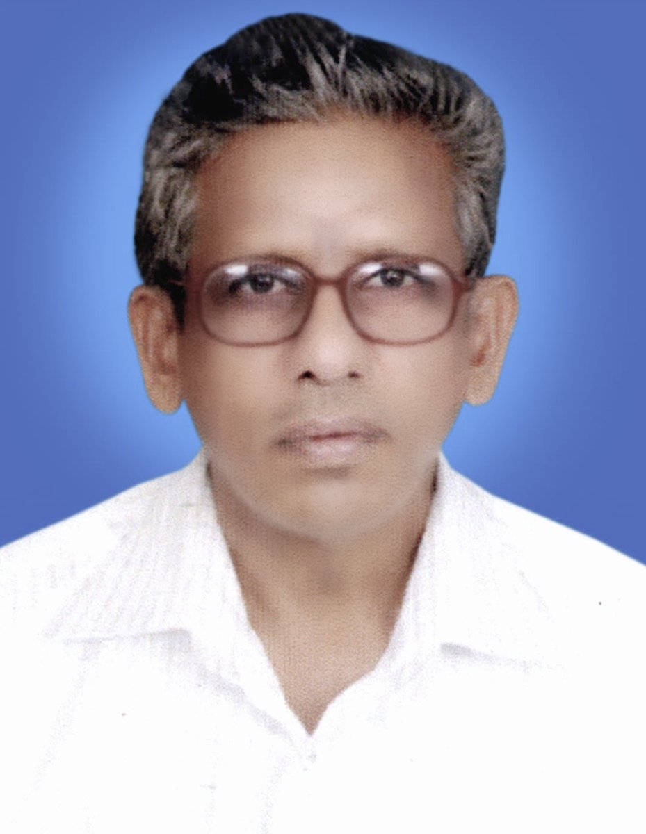 truly_chandra's tweet photo. The man who is father &amp; mother to me
The man whom I loved the most 
The man who is so pure and simple….departed to heaven

It’s a pain that can’t be explained in words… miss you till the end of my life tatayya garu 💔😭 https://t.co/AnMPymL2D6