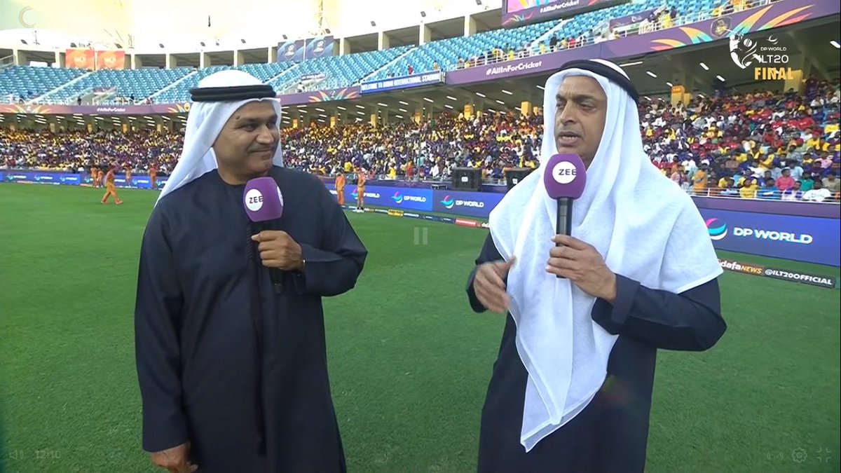 atullondhe's tweet image. देश में मचाए कलेश
विदेश में पठान बनकर कमाए कैश !!!!