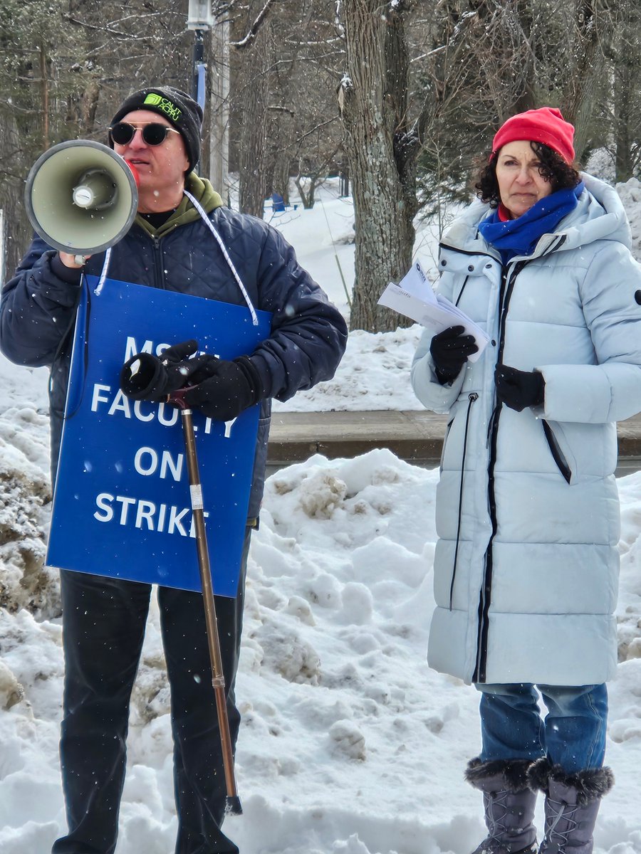 @ANSUT_Tweets pres Scott Stewart joined faculty assoc mbrs from across the country at the @MSVUFA Strike Rally to encourage and support their fight for equity, diversity and inclusion in their collective agreement. Their fight is our fight. #Solidarity @cbufa @SueBrigham2