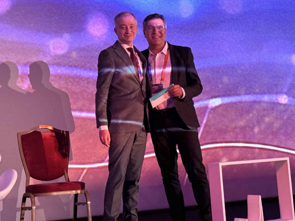 APAPE (@apapeletro) on Twitter photo Prize for the best abstract in “electrophysiology” to professo <a href="/MMOliveira50/">Mário Oliveira</a>
Congratulations!! Prize for the best abstract in “electrophysiology” to professo <a href="/MMOliveira50/">Mário Oliveira</a>
Congratulations!!