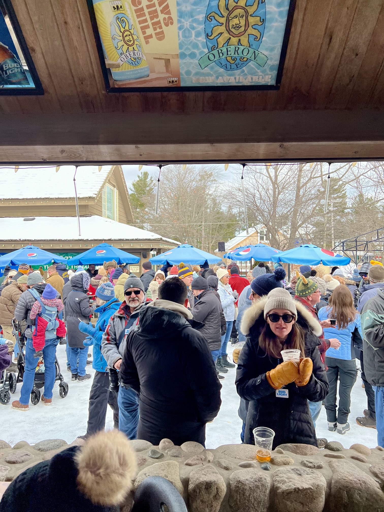 robert fehrmann on X: Great turnout for chili cook off.. Bummer no ice  fishing contest, lake not frozen. However. won the lake cold plunge… 4  minutes.  / X