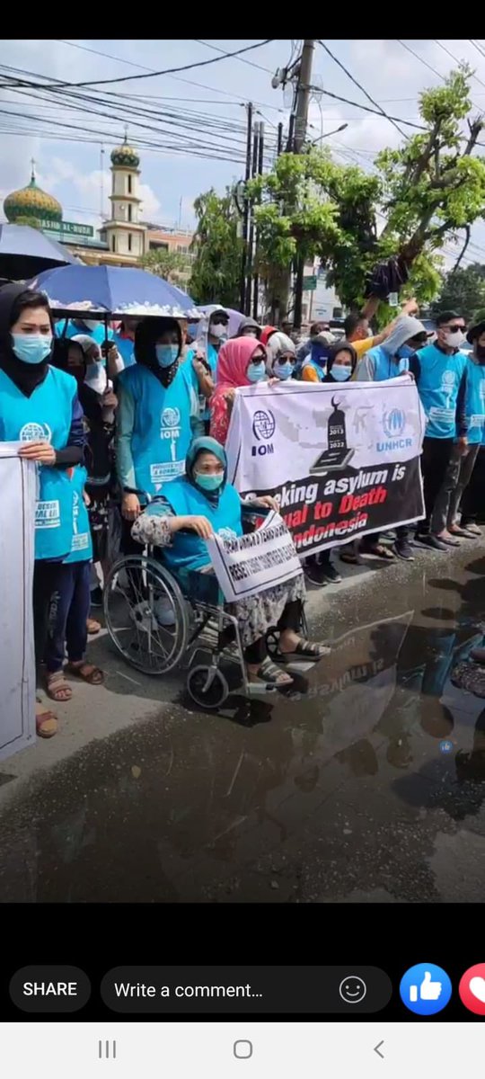 #End12YearsInLimbo_Indonesia
The Asylum Seeker and Hazara Refugees's Right Is Violated In Indonesia for 8 to Over a Decade. Please Eradicate This Injustice, because we deserve resettlement.
<a href="/UNGeneva/">United Nations Geneva</a> @SeanFra