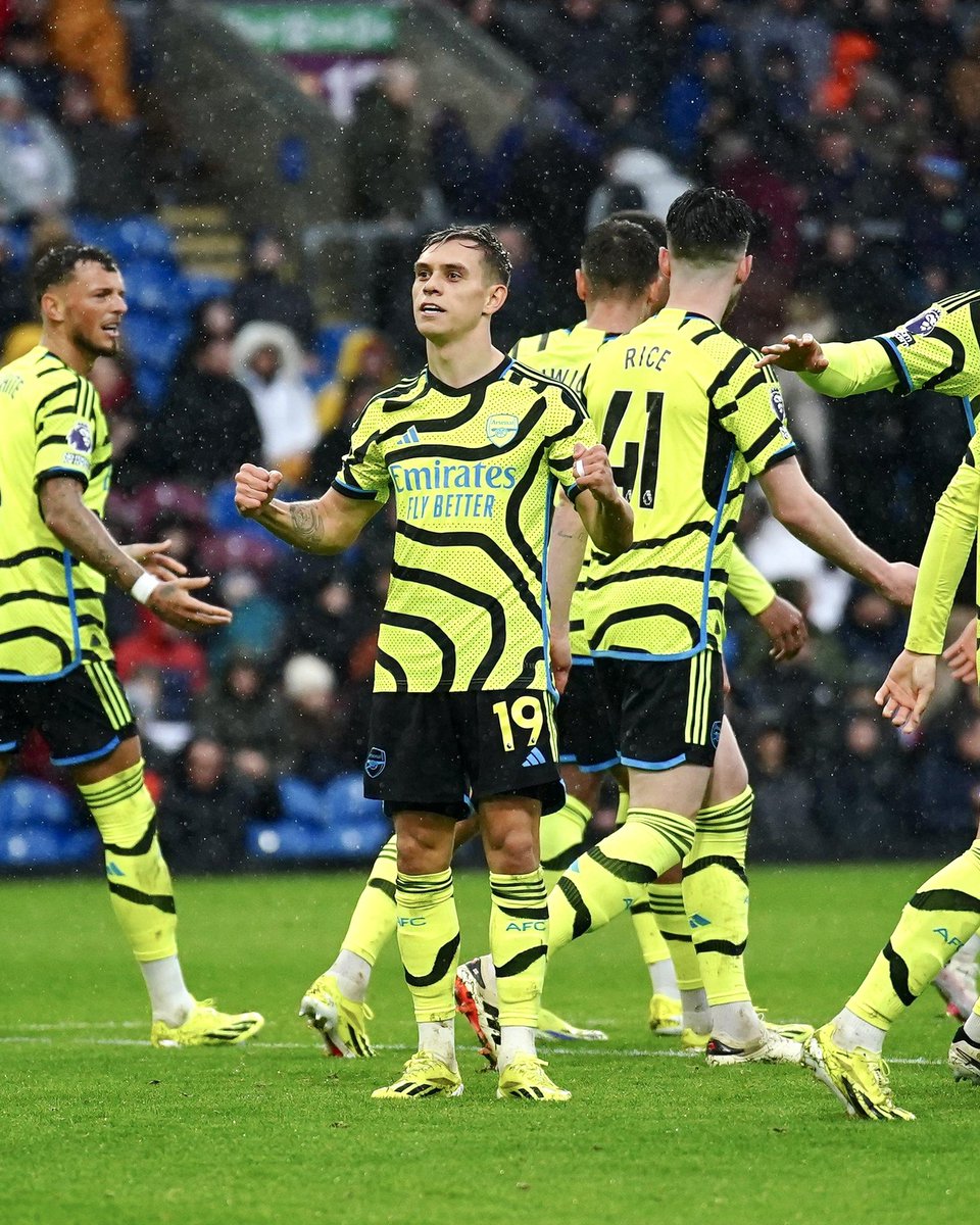 LTrossard's tweet image. Away days as they should be! 💪