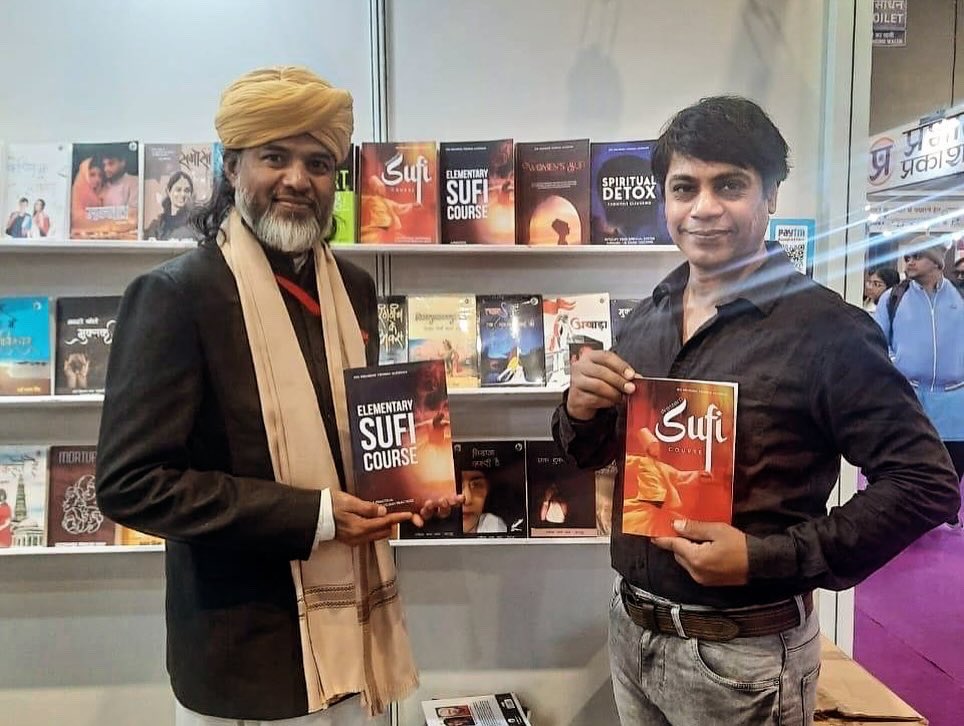 younusalgohar's tweet photo. Sufi Course Book 📖 promotion in New Delhi India 🇮🇳. Great work by MFI India 🇮🇳 https://t.co/6Op0yvRms0